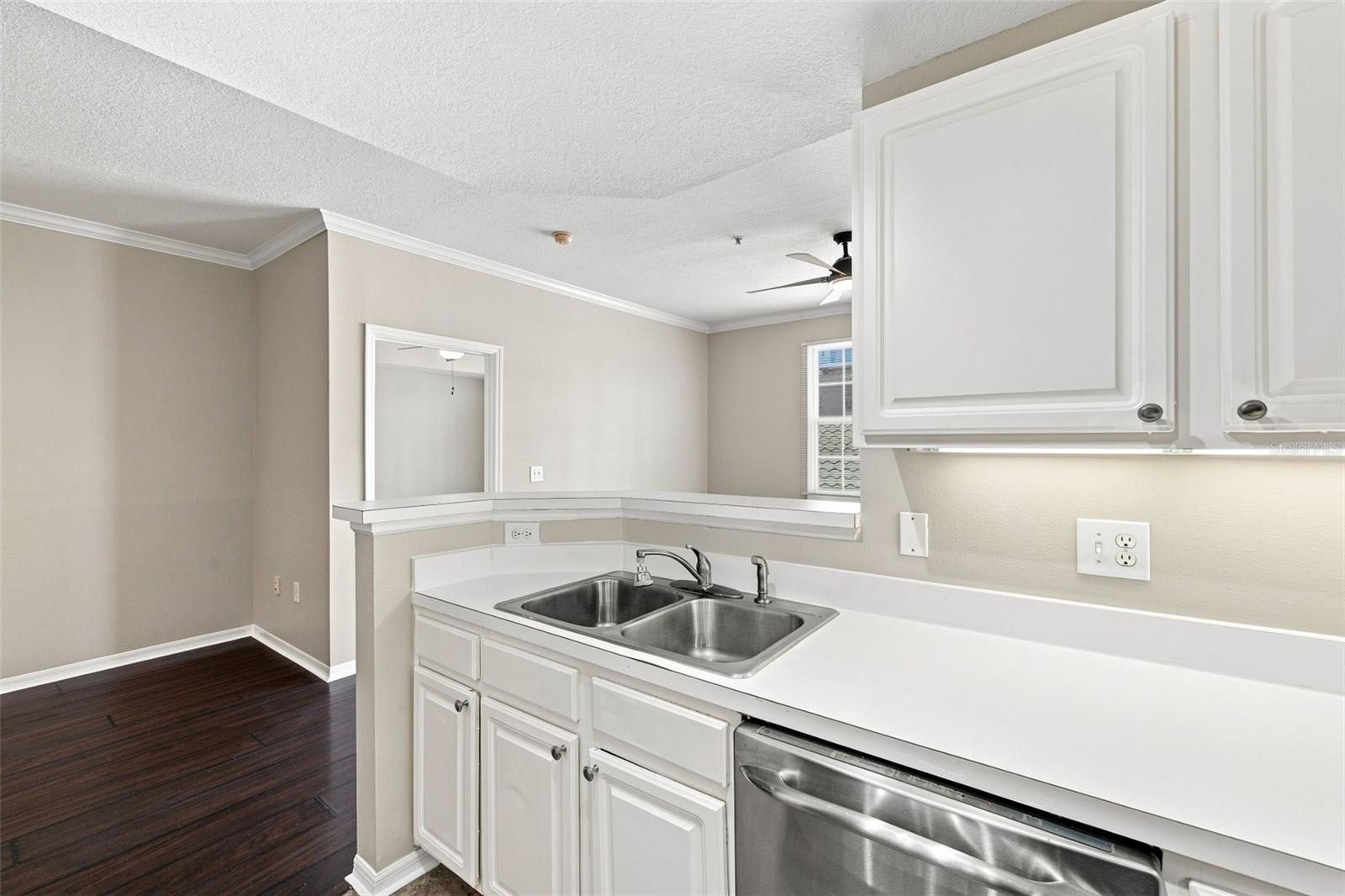 501 KNIGHTS RUN AVE #2202 — photo 10