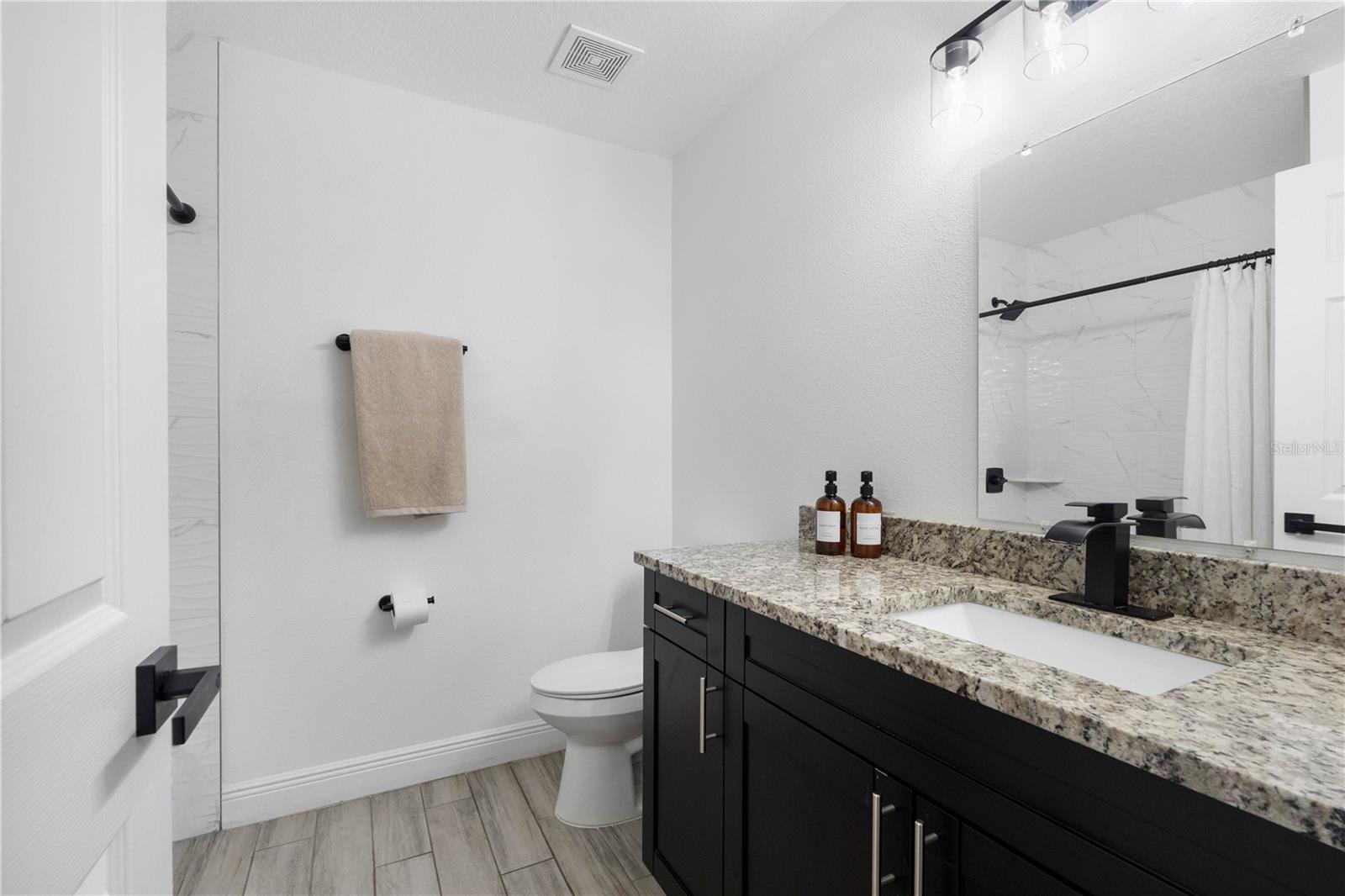 4109 E DIANA ST — photo 12