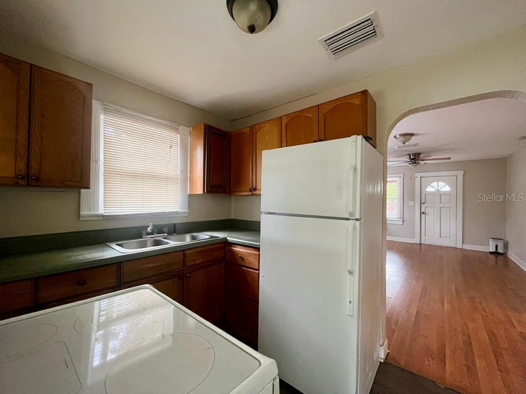10106 N ARDEN AVE — photo 3