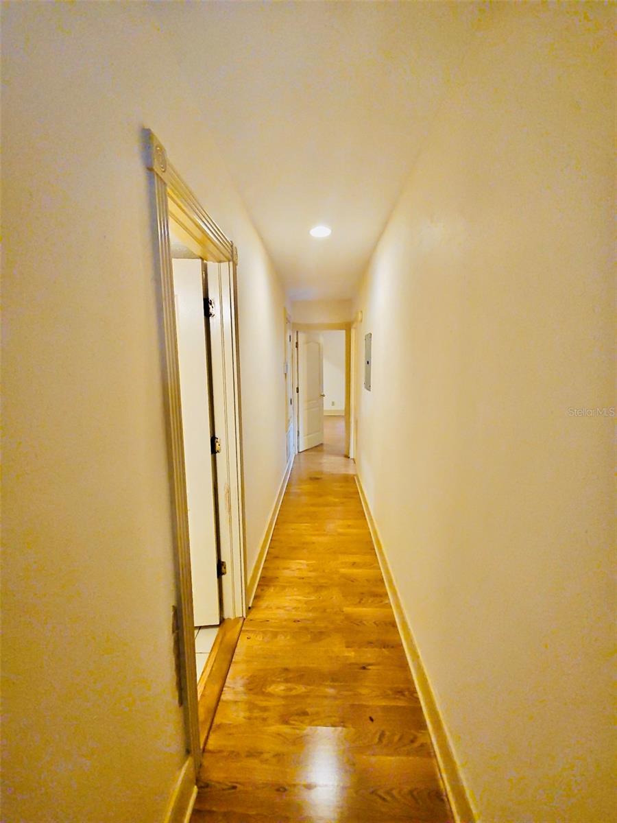 14 HAMILTON HEATH DR #B — photo 7
