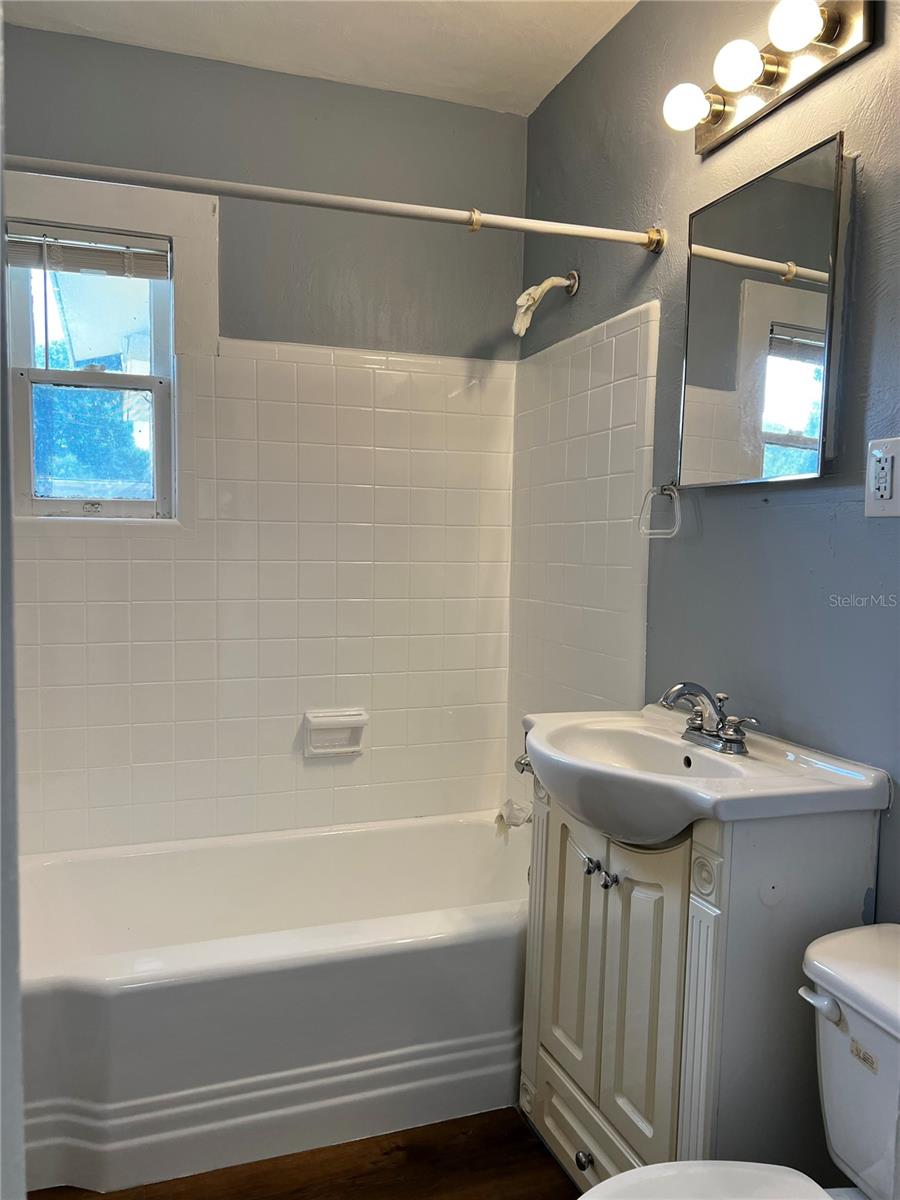 1603 E 29TH AVE — photo 9