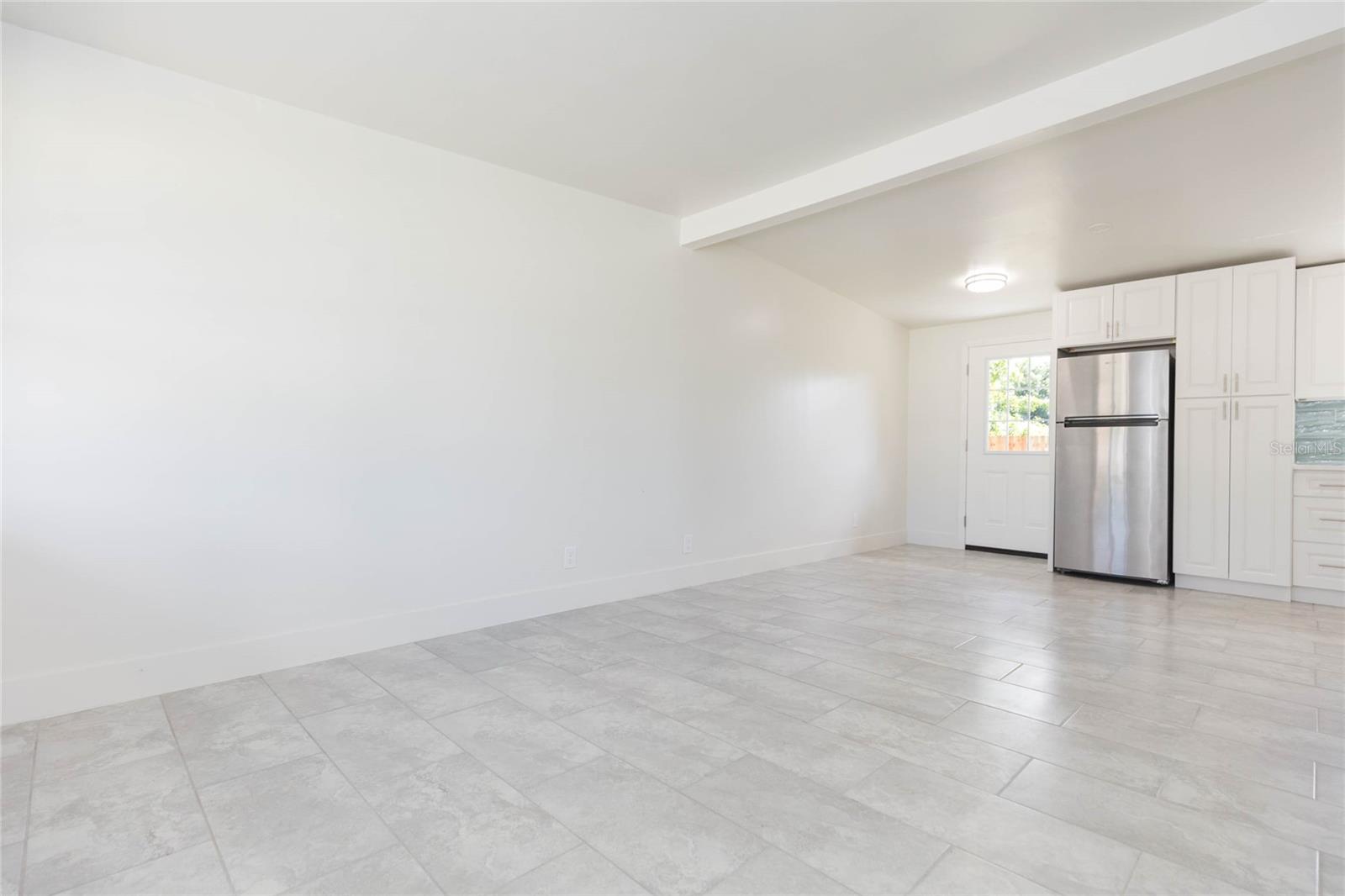 5016 S 86TH ST — photo 10