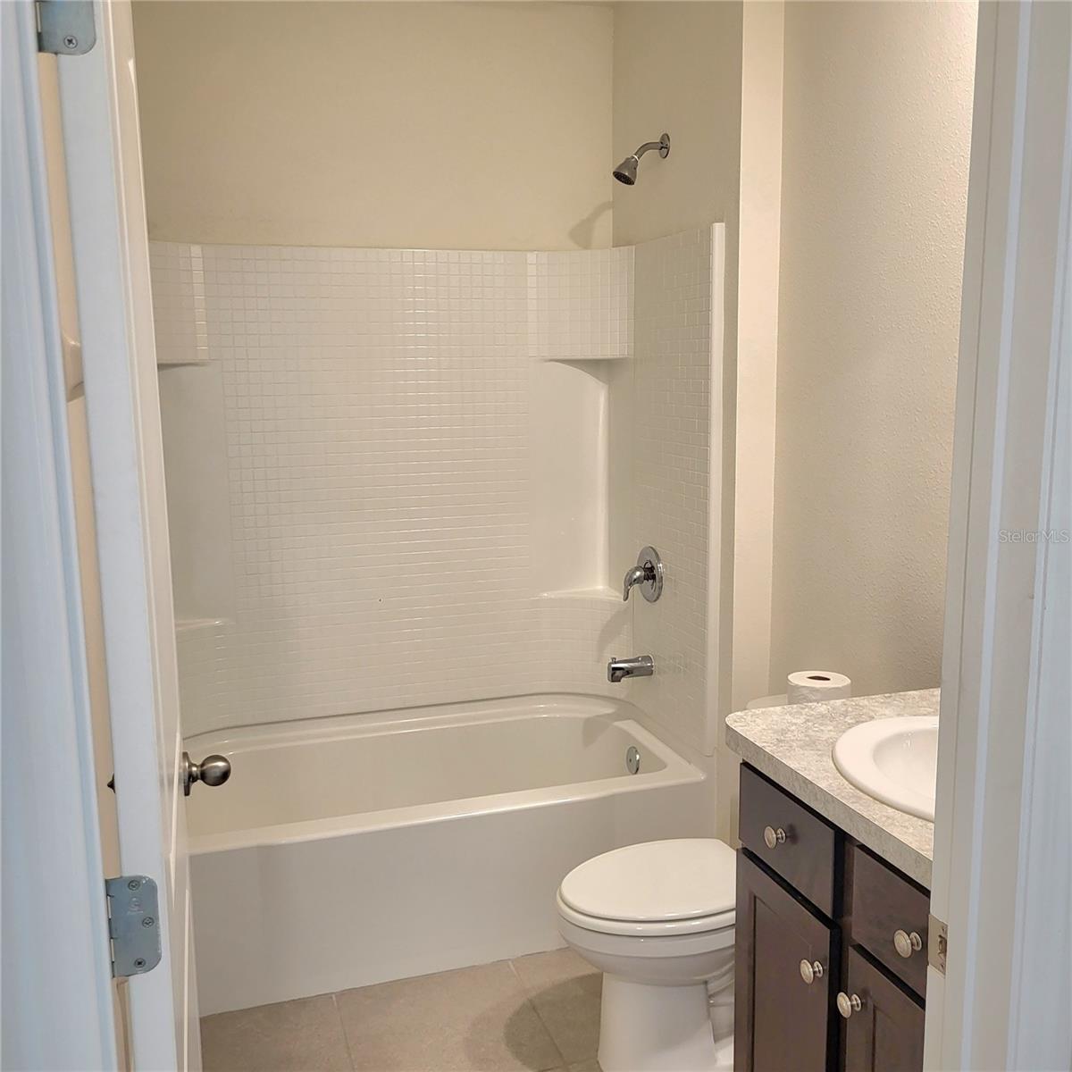 10836 TRAILING VINE DR — photo 10