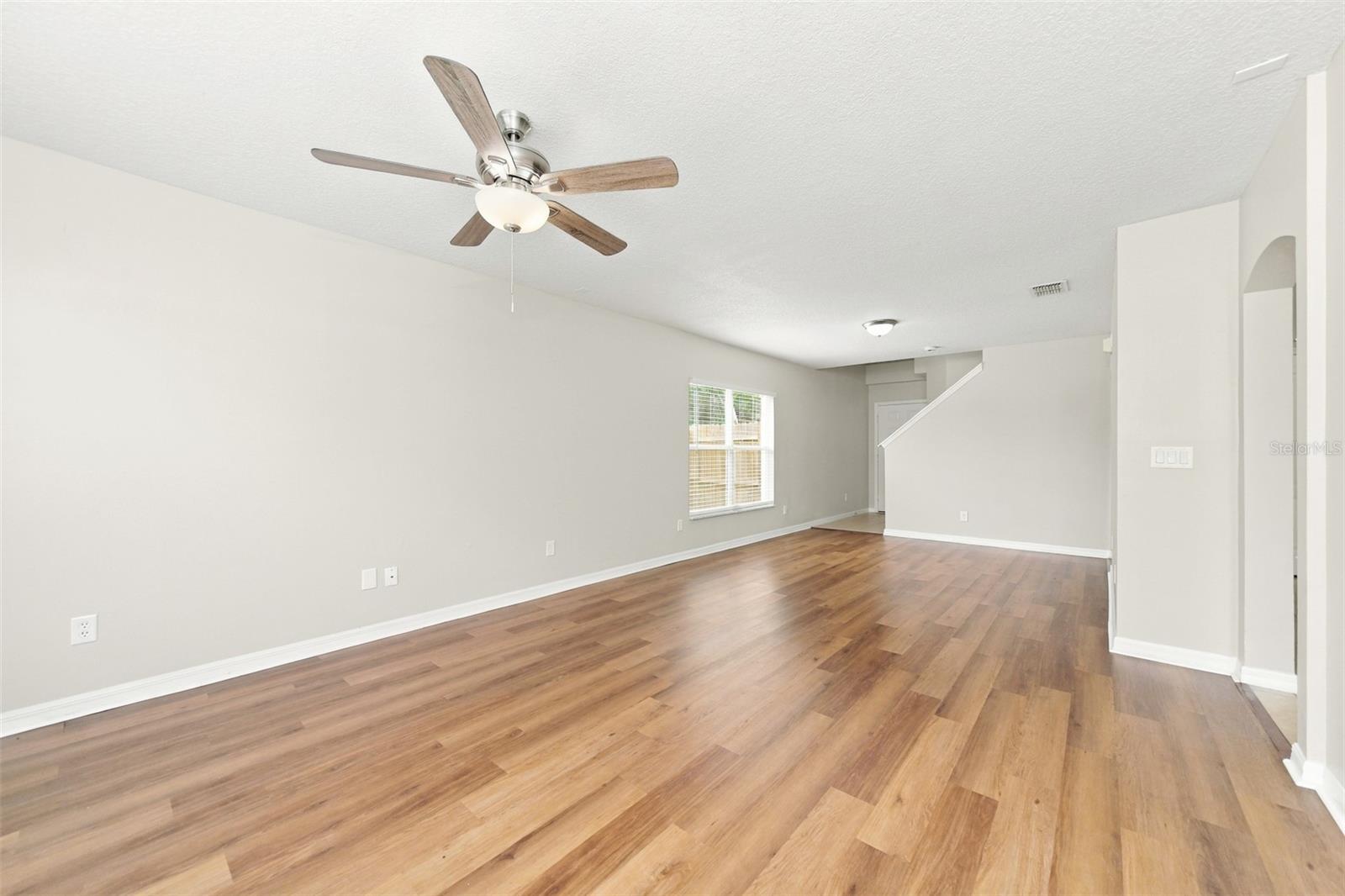 2036 PORTCASTLE CIR — photo 8