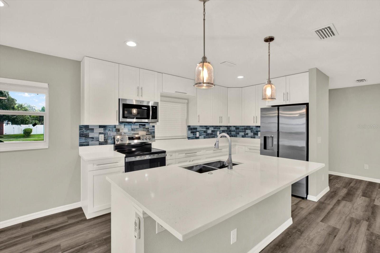7505 W HENRY AVE — photo 8