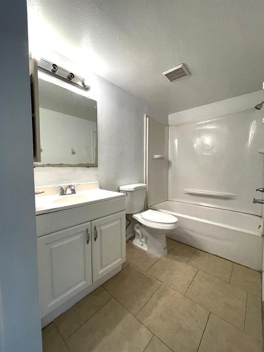 2846 SOMERSET PARK DR #203 — photo 8