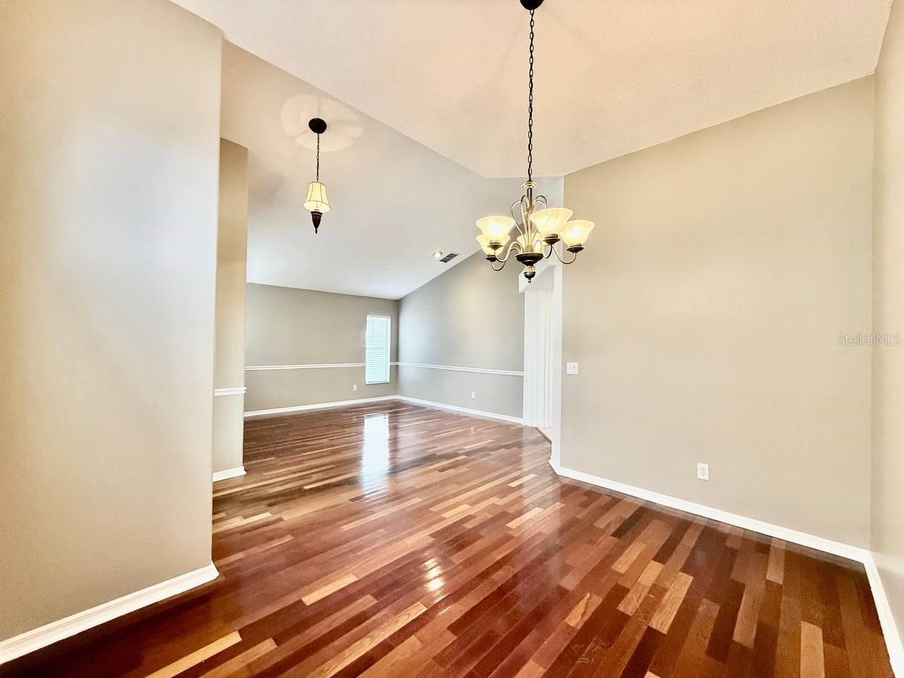 19021 WEATHERSTONE DR — photo 8