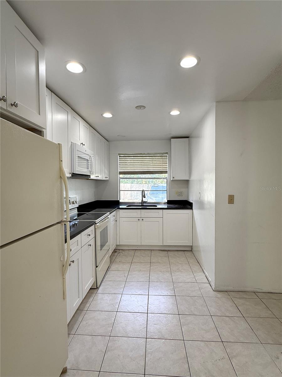 7573 ABONADO RD — photo 7