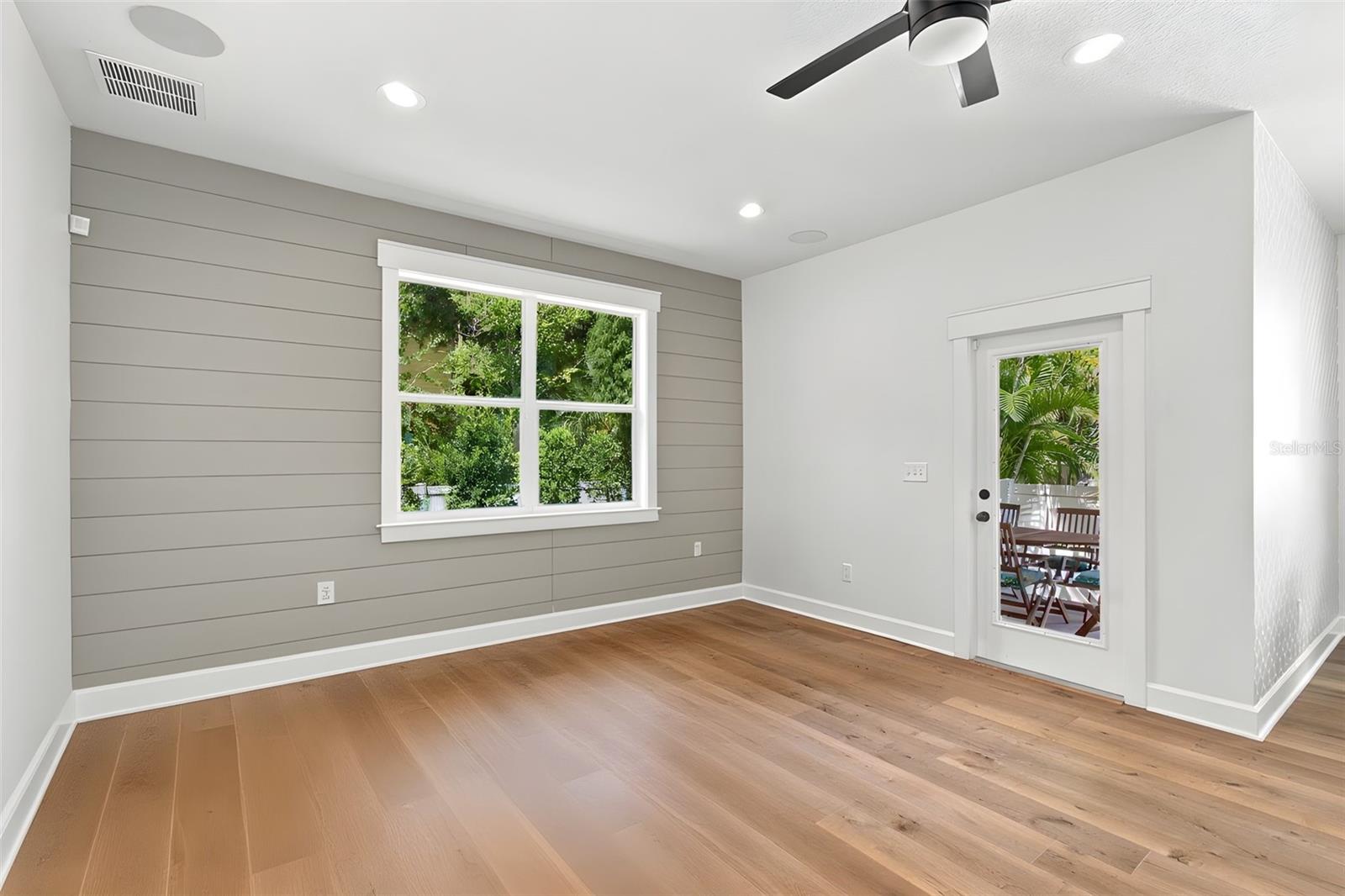 7409 S SPARKMAN ST — photo 9