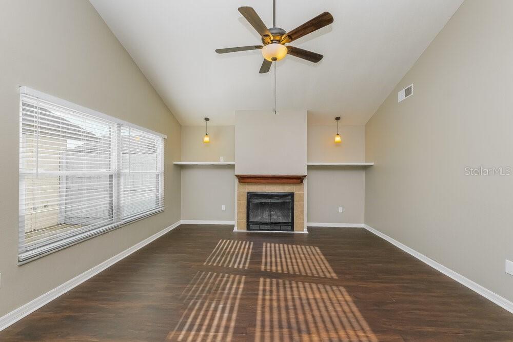 7022 DRURY ST — photo 4