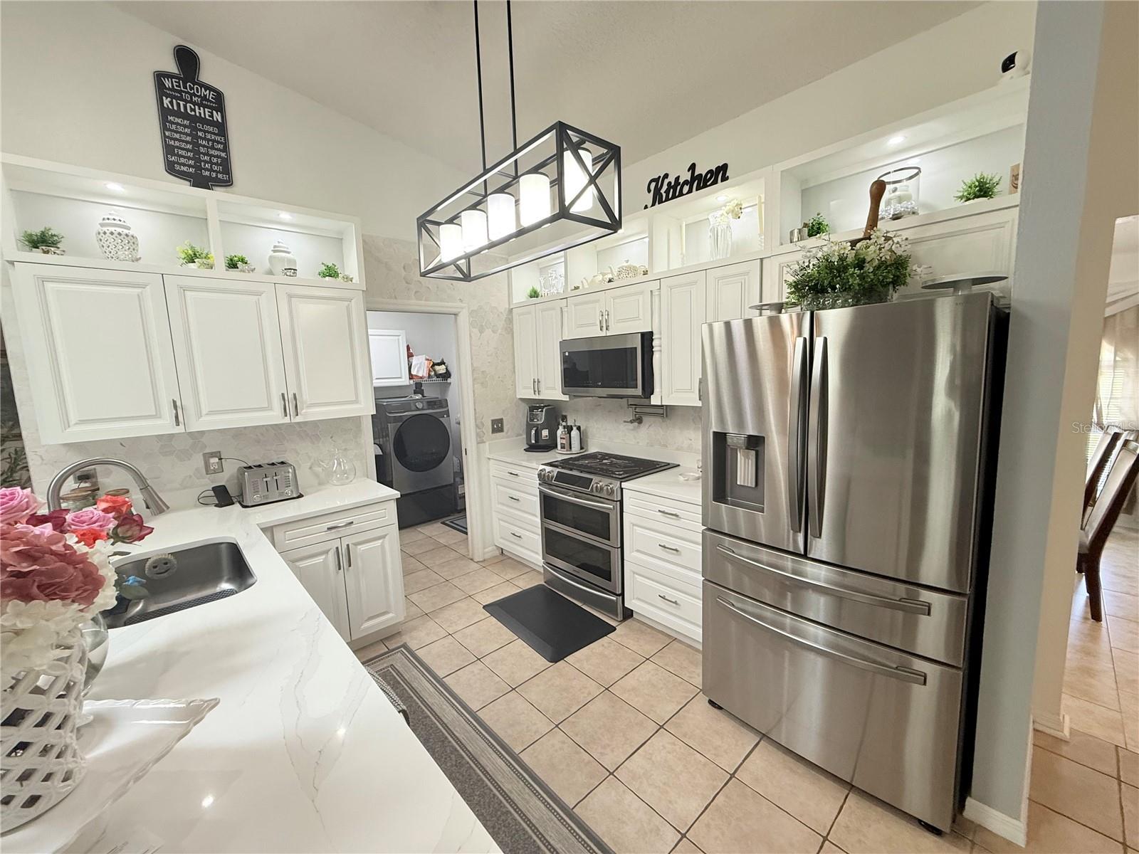 973 RADFORD DR — photo 8