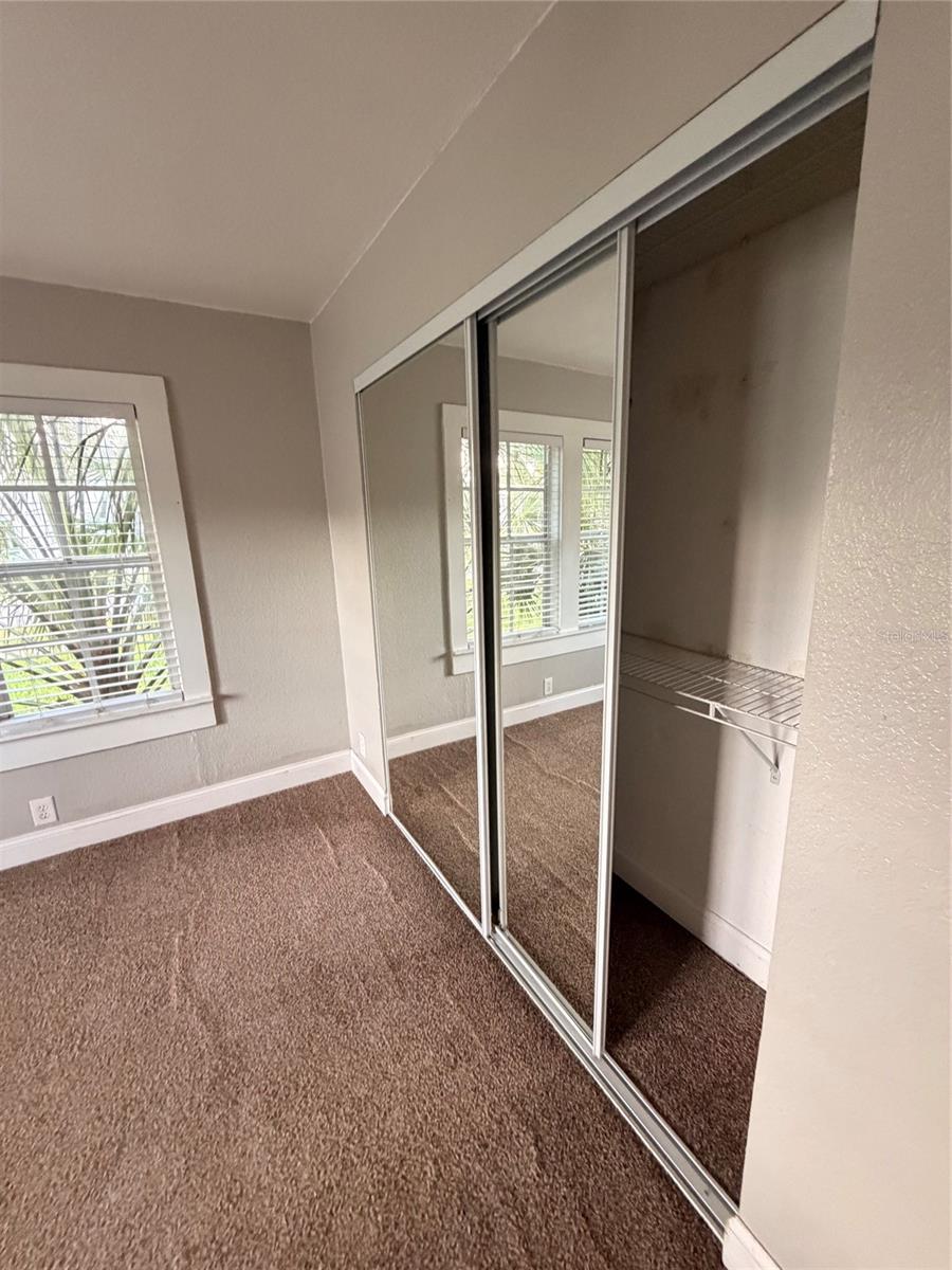 6302 S ADELIA AVE — photo 5