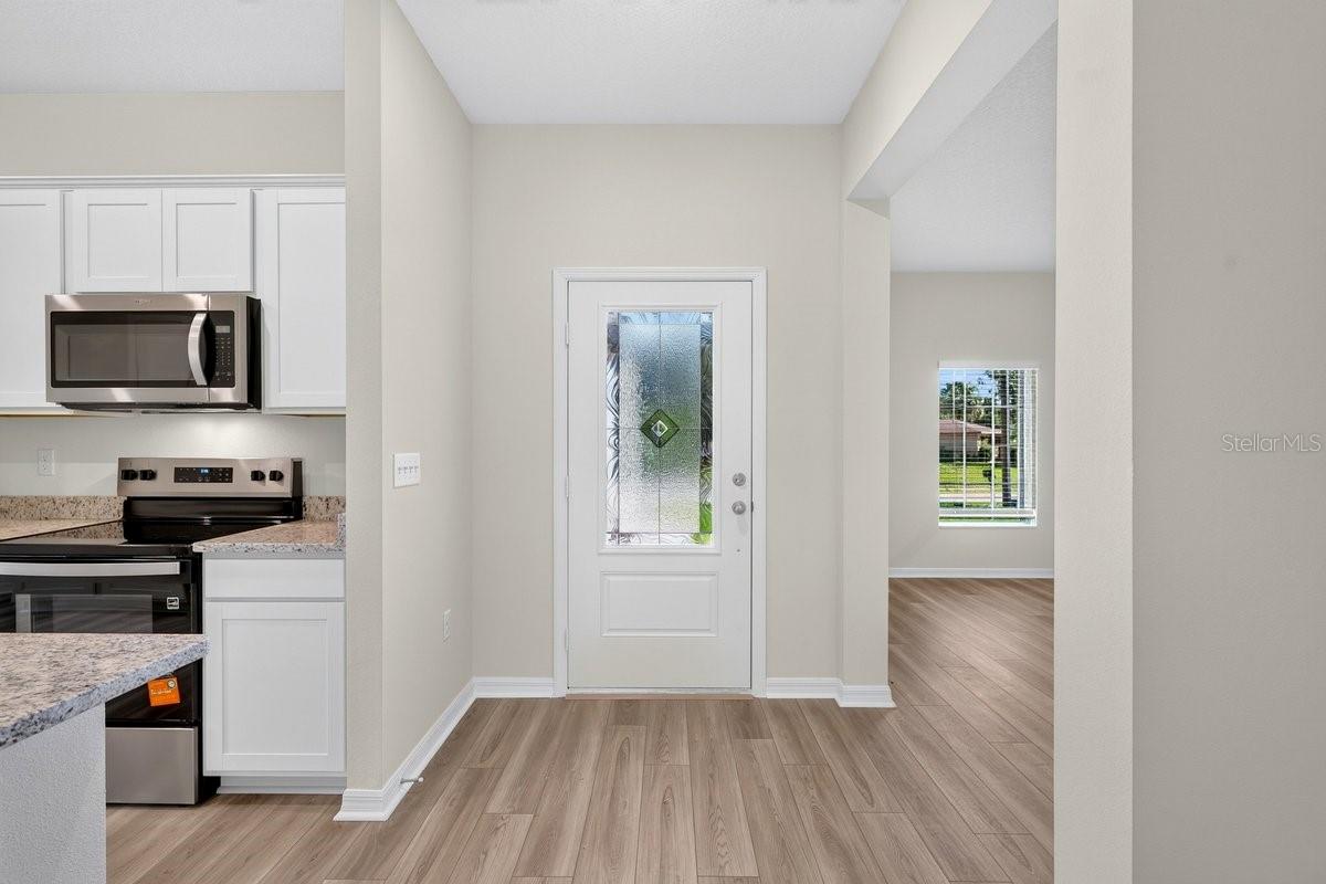 1280 S SEAGATE DR — photo 10