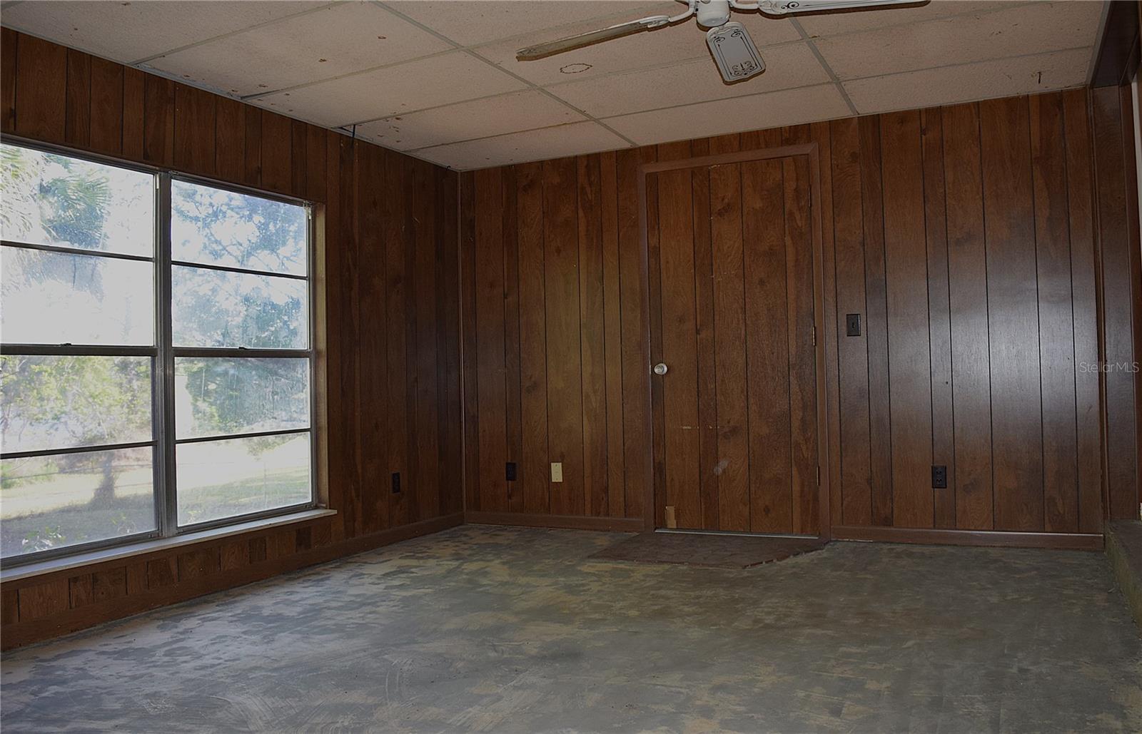2535 BOSWELL ST — photo 10