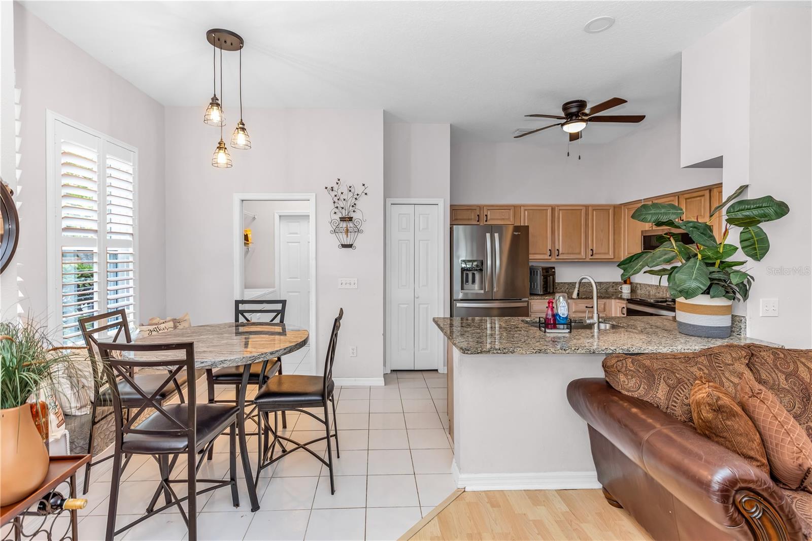 414 FAIRLANE DR — photo 7