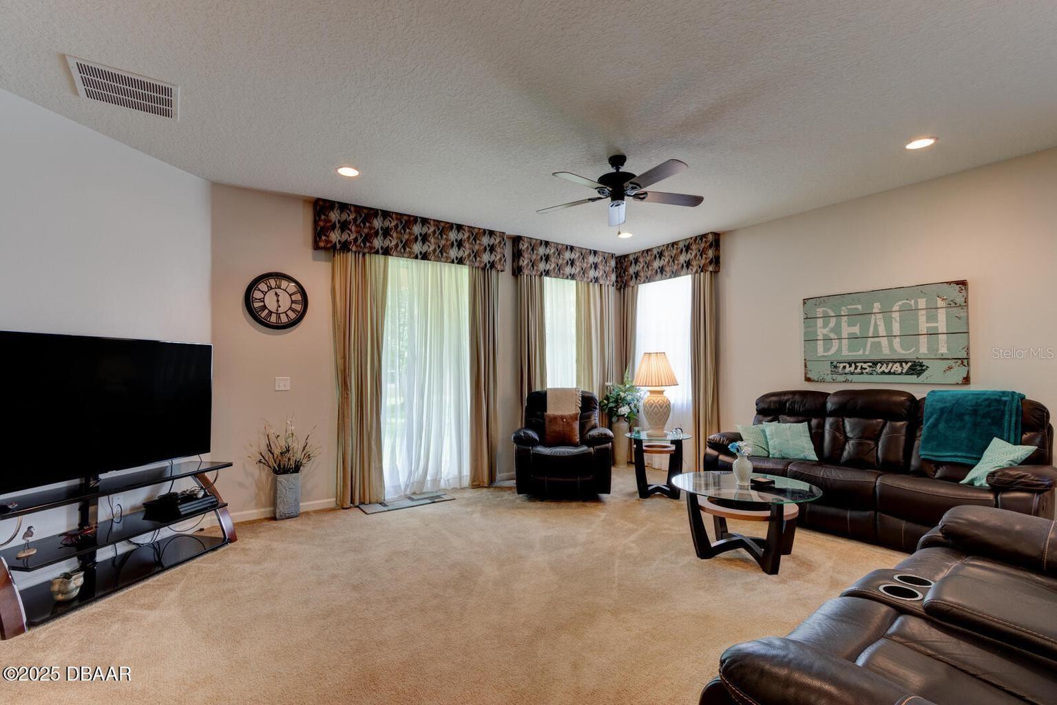 145 PRESTWICK GRANDE DR — photo 10
