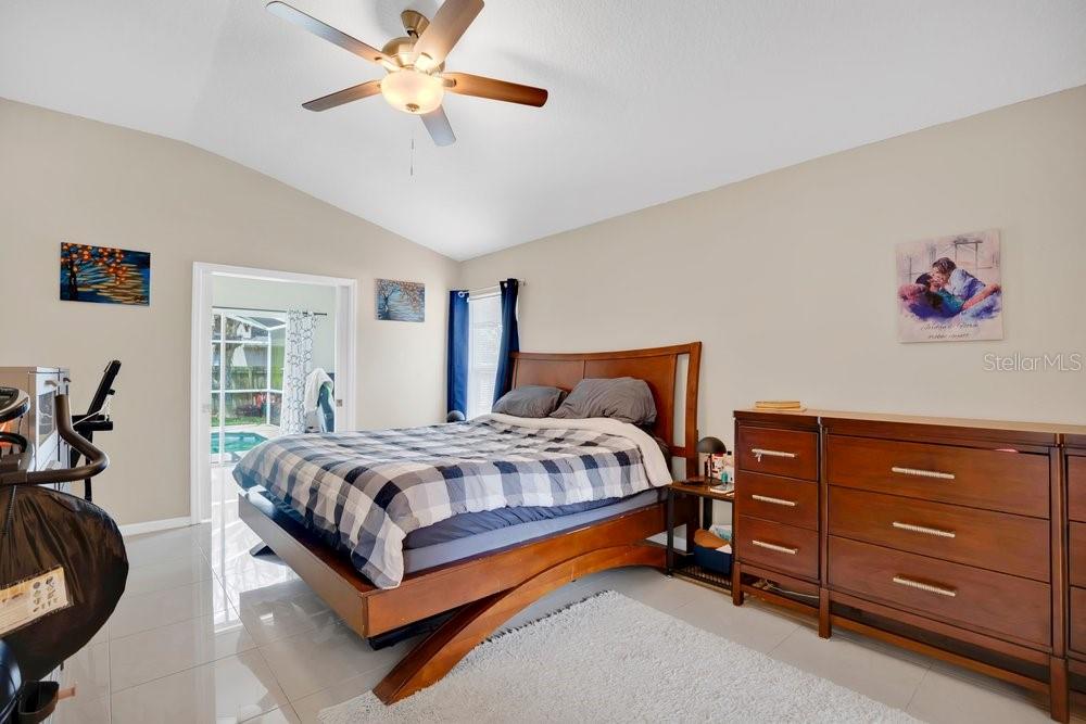 213 BRUSHCREEK DR — photo 11