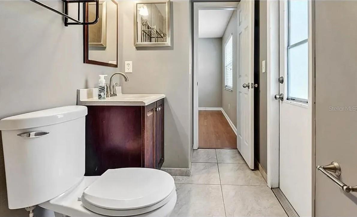 120 BENT OAK CT — photo 10