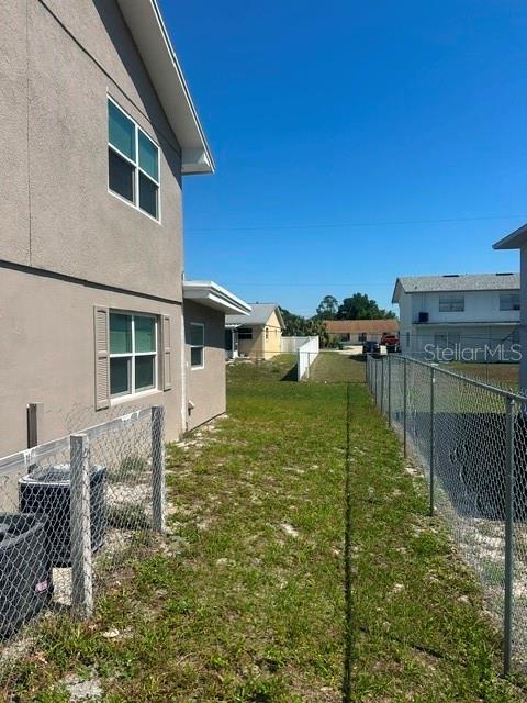112 CARIBBEAN ST — photo 4