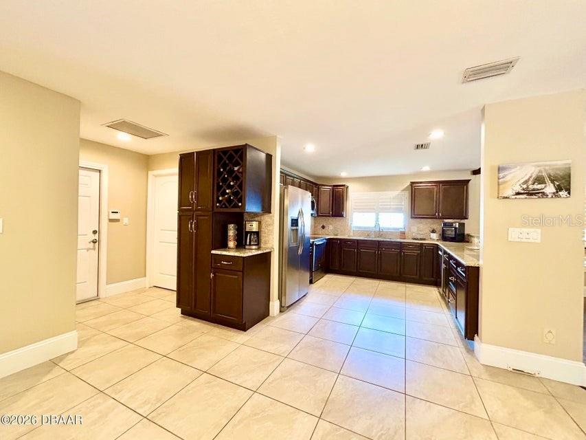 123 RIO PINAR DR — photo 10