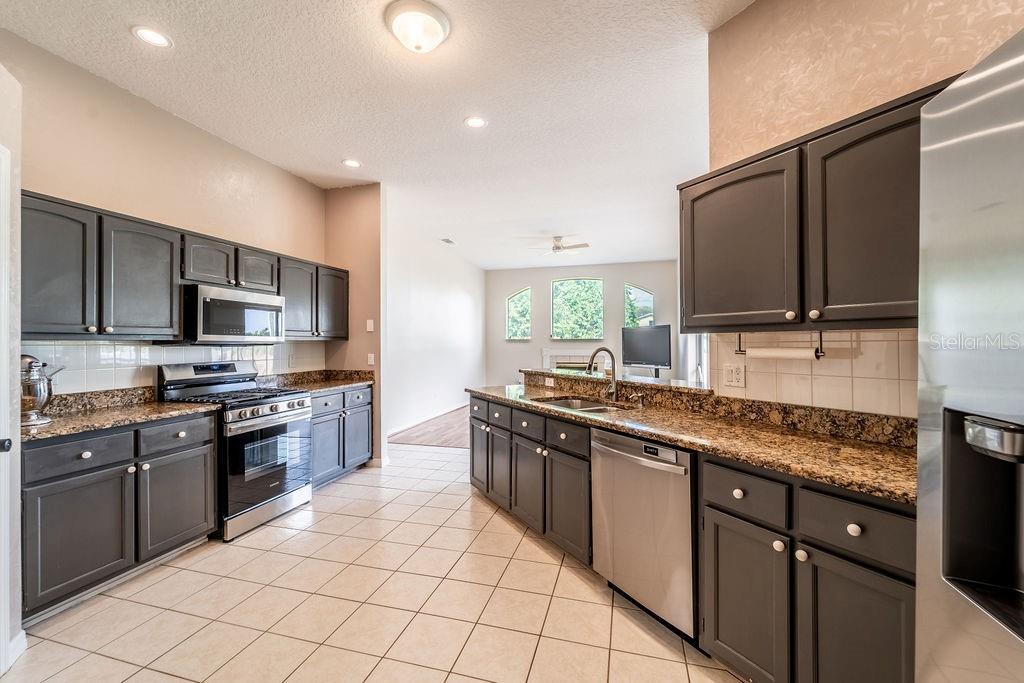 107 NEEDLEWOOD LOOP — photo 12