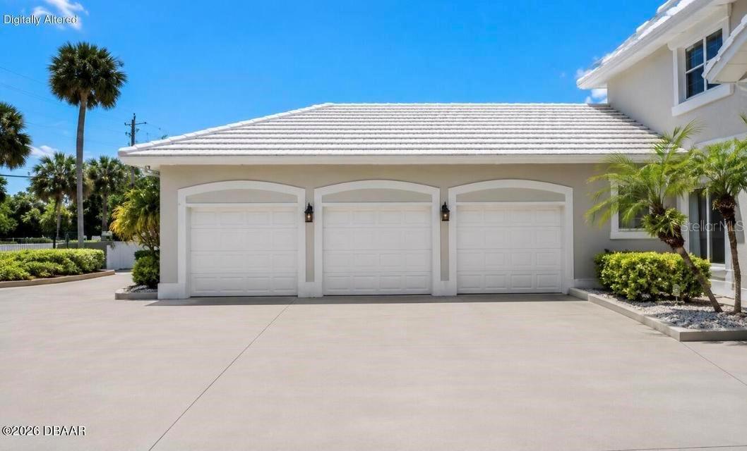 626 RIVERSIDE DR — photo 8