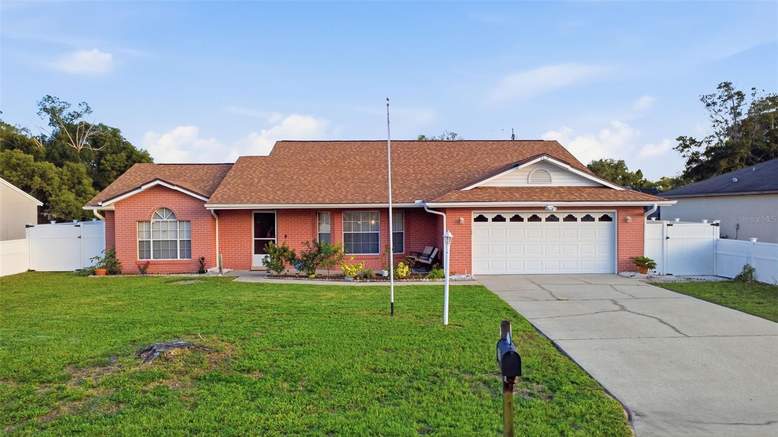 2287 BELEN DR — photo 4