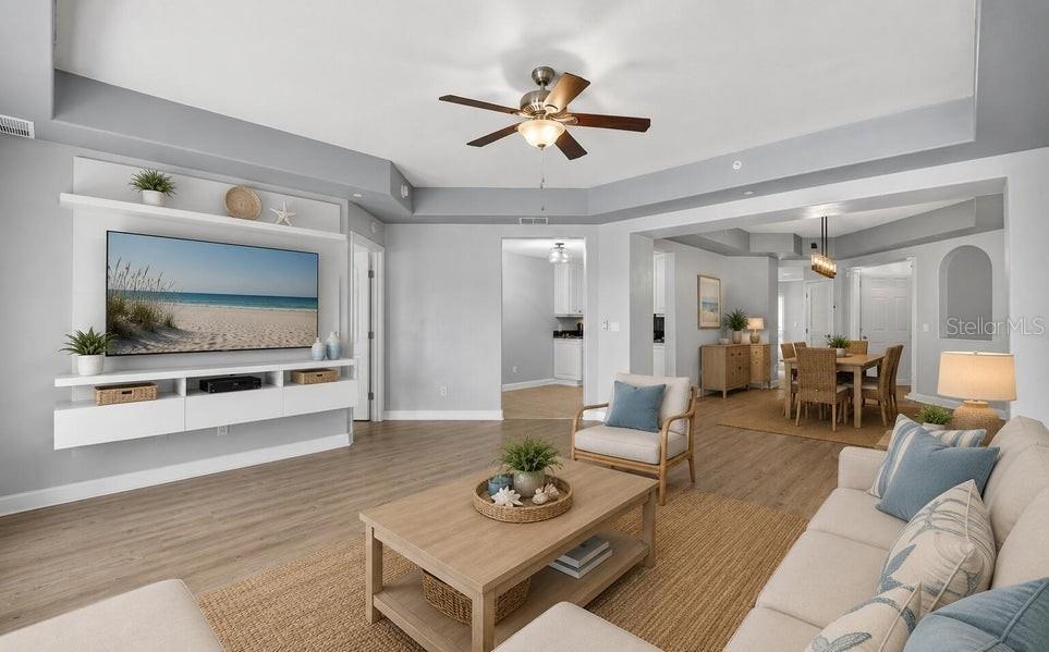 424 LUNA BELLA LN #330 — photo 10