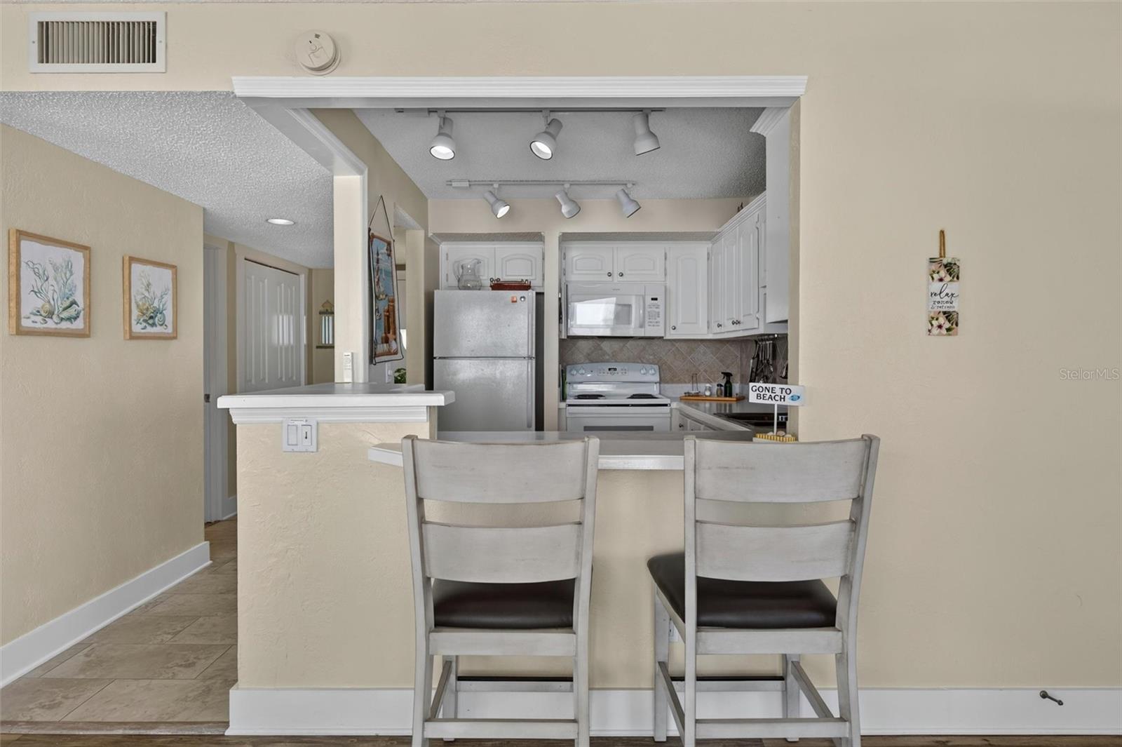 3047 S ATLANTIC AVE #705 — photo 11