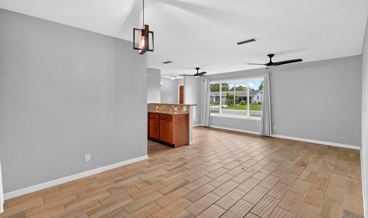 1309 SUWANEE RD — photo 8