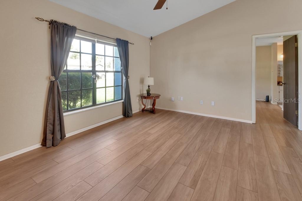 3018 BONKIRK DR — photo 4