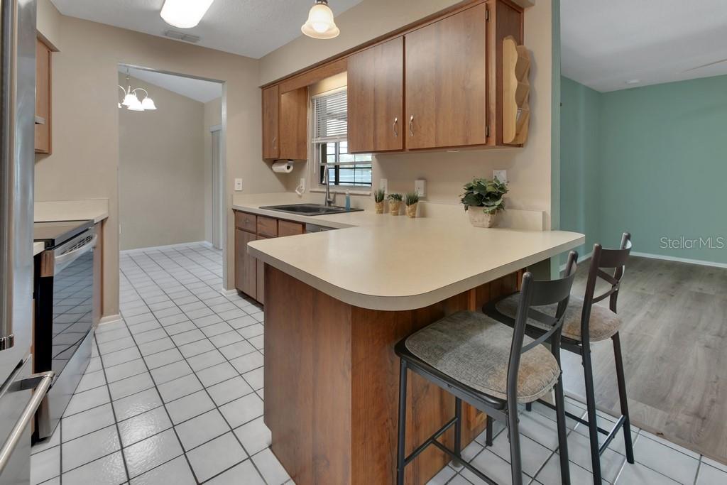 3018 BONKIRK DR — photo 10