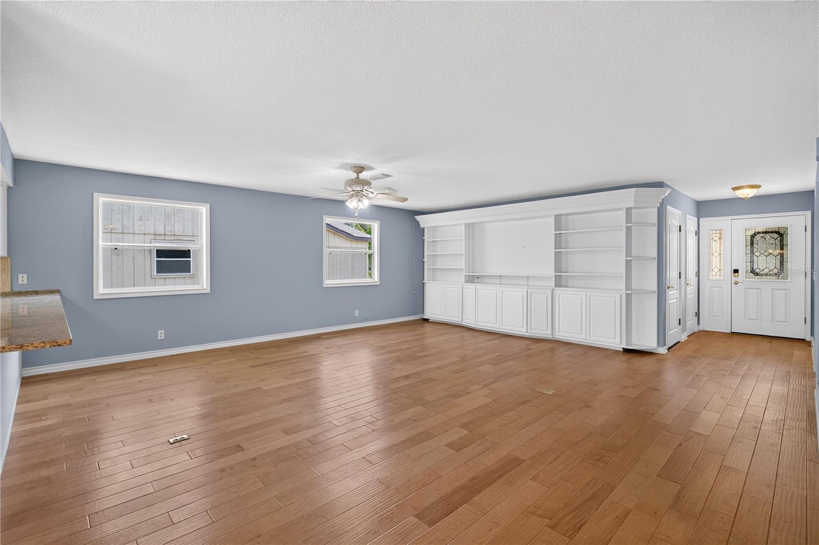 51 SANDPIPER CIR — photo 7