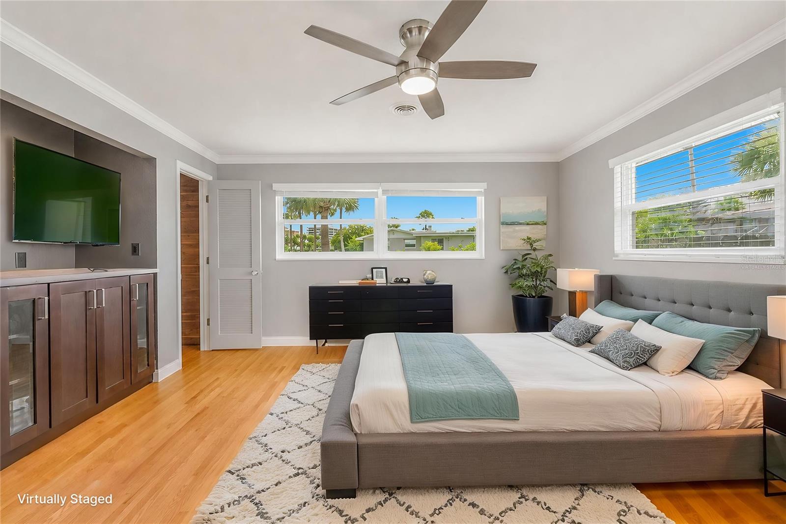 1032 BEL AIRE DR — photo 11