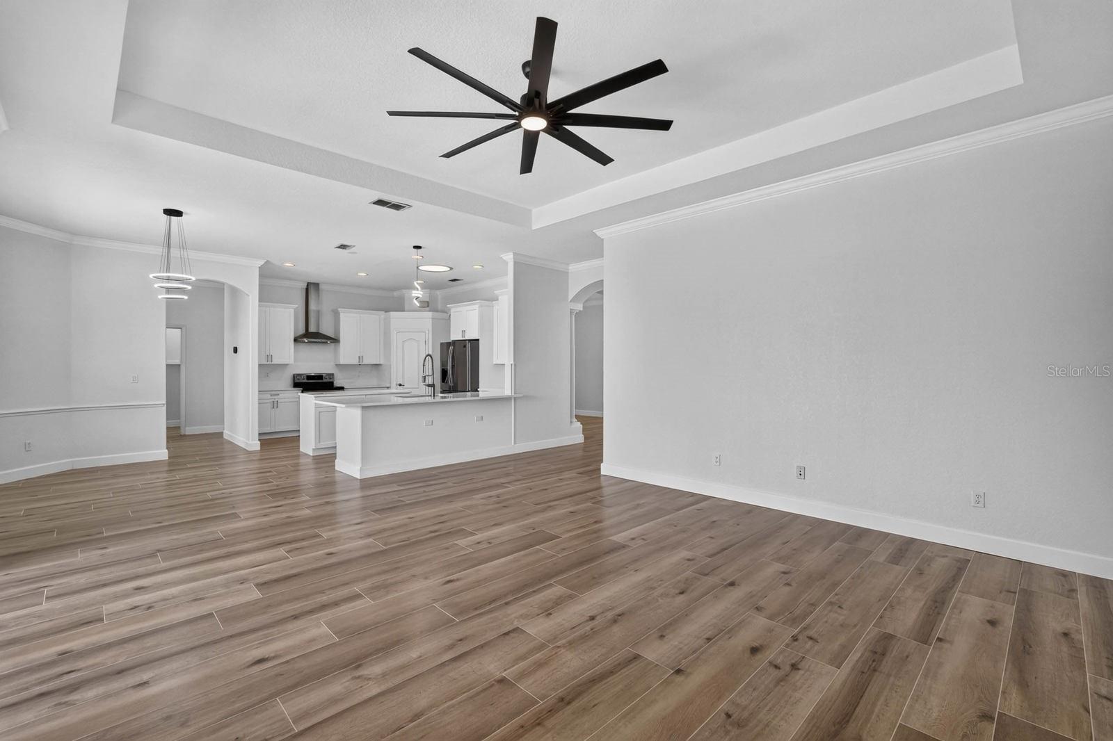 3555 MARIBELLA DR — photo 11