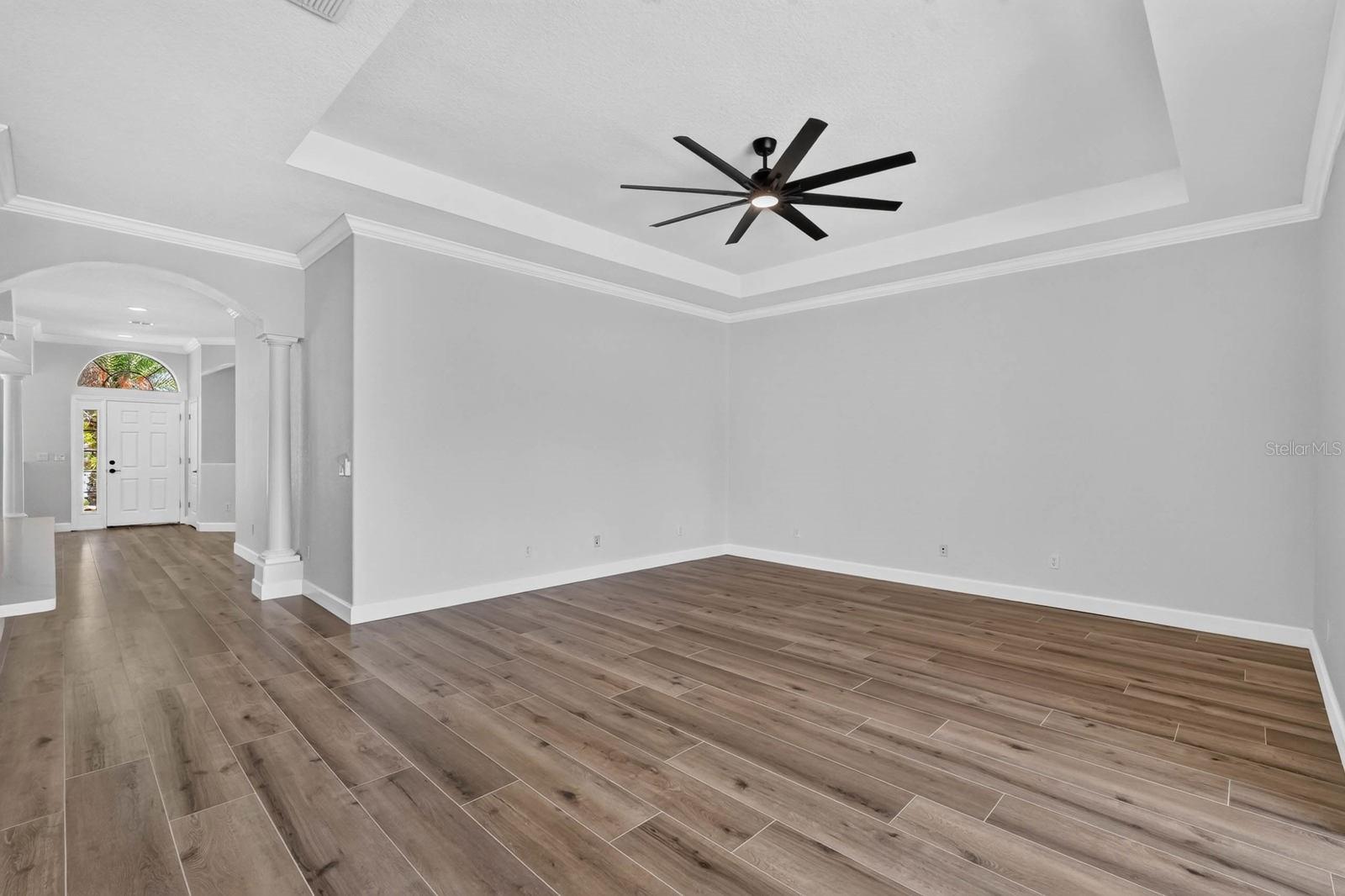 3555 MARIBELLA DR — photo 12