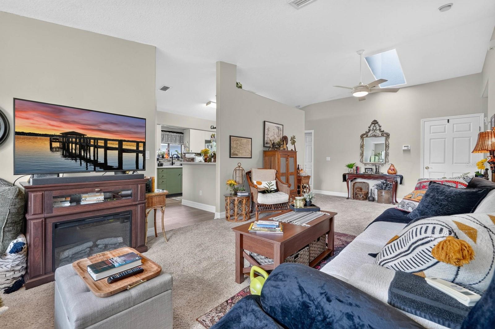 149 BLUE HERON DR #D — photo 11