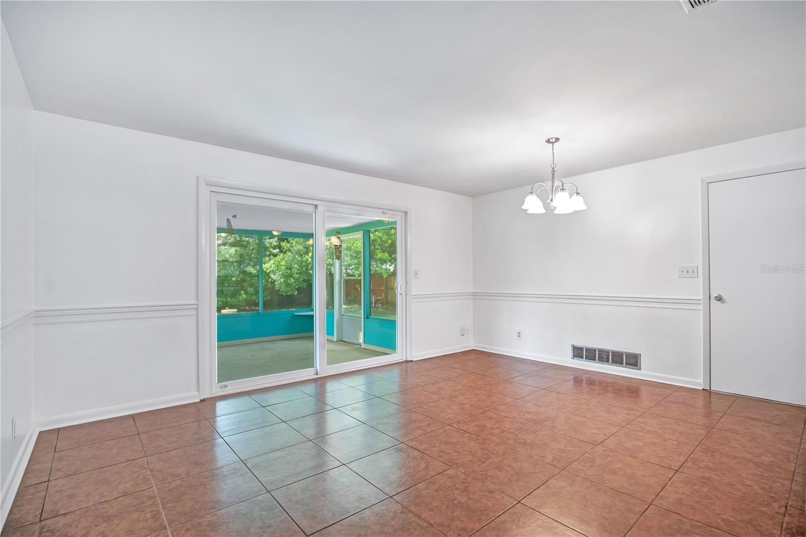 236 MCINTOSH RD — photo 7