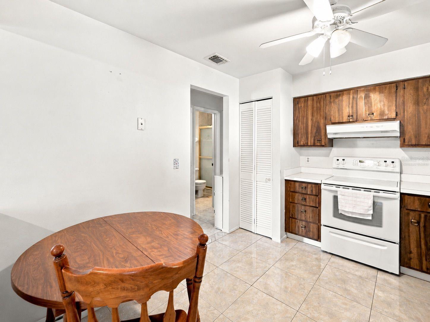 1418 CATALINA BLVD — photo 11