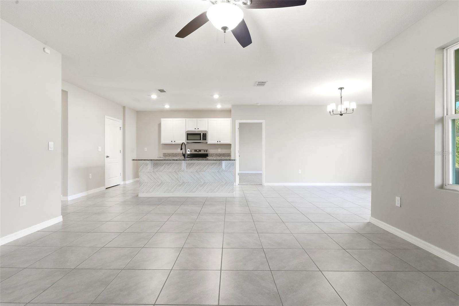 895 LAZIO CIR — photo 6