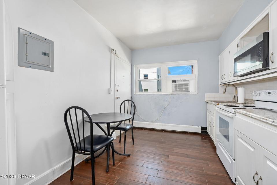 500 S BEACH ST #H2 — photo 12