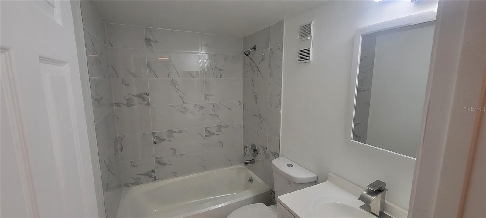 180 MAGNOLIA WOODS CT #9C — photo 9