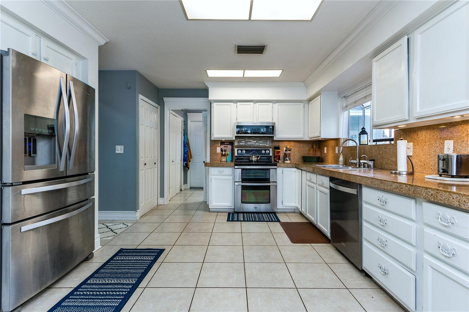 932 PELICAN BAY DR — photo 7