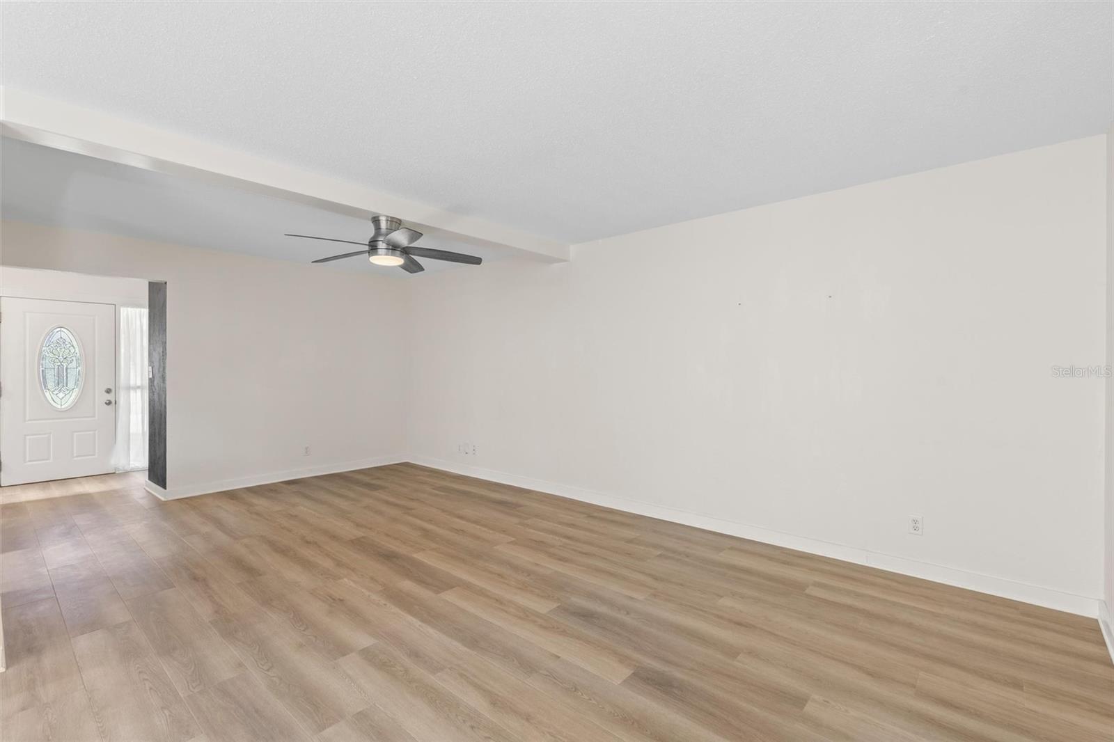 108 NORTHBROOK LN — photo 8