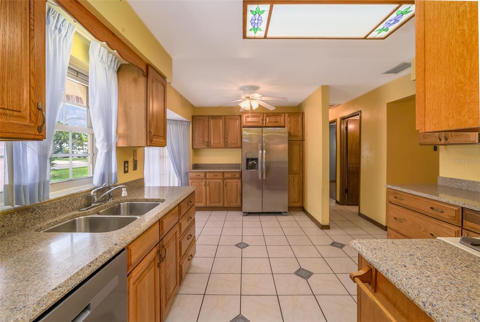 229 GEORGETOWNE BLVD — photo 9