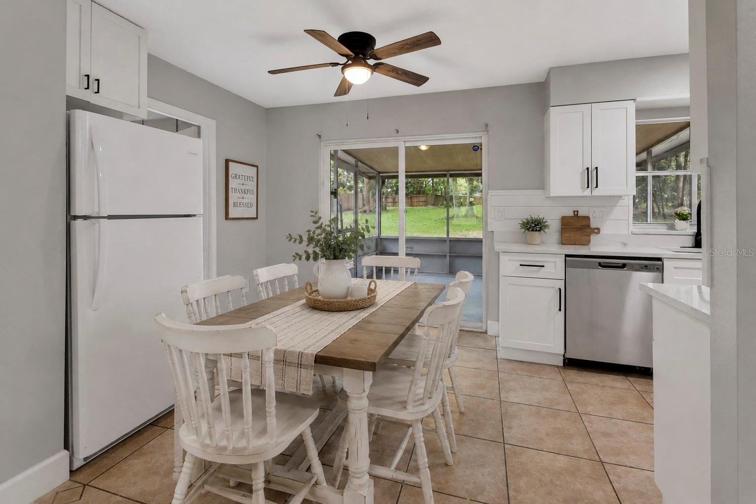 1532 N NORMANDY BLVD — photo 11