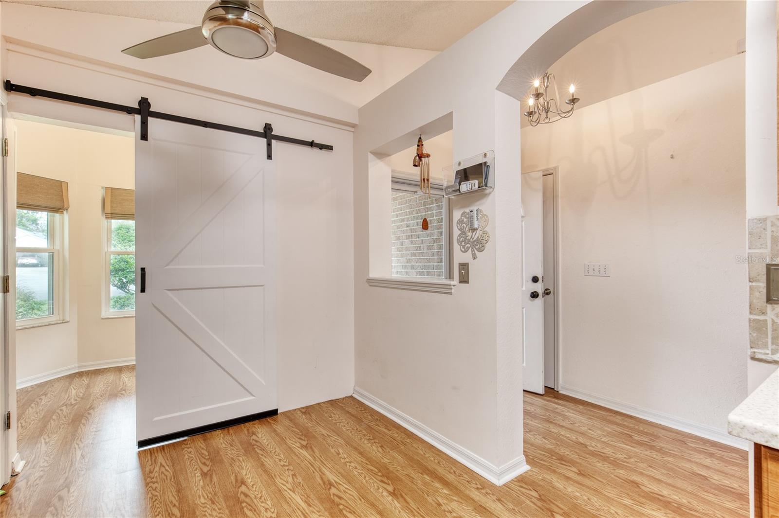 38 OLD MACON DR — photo 8