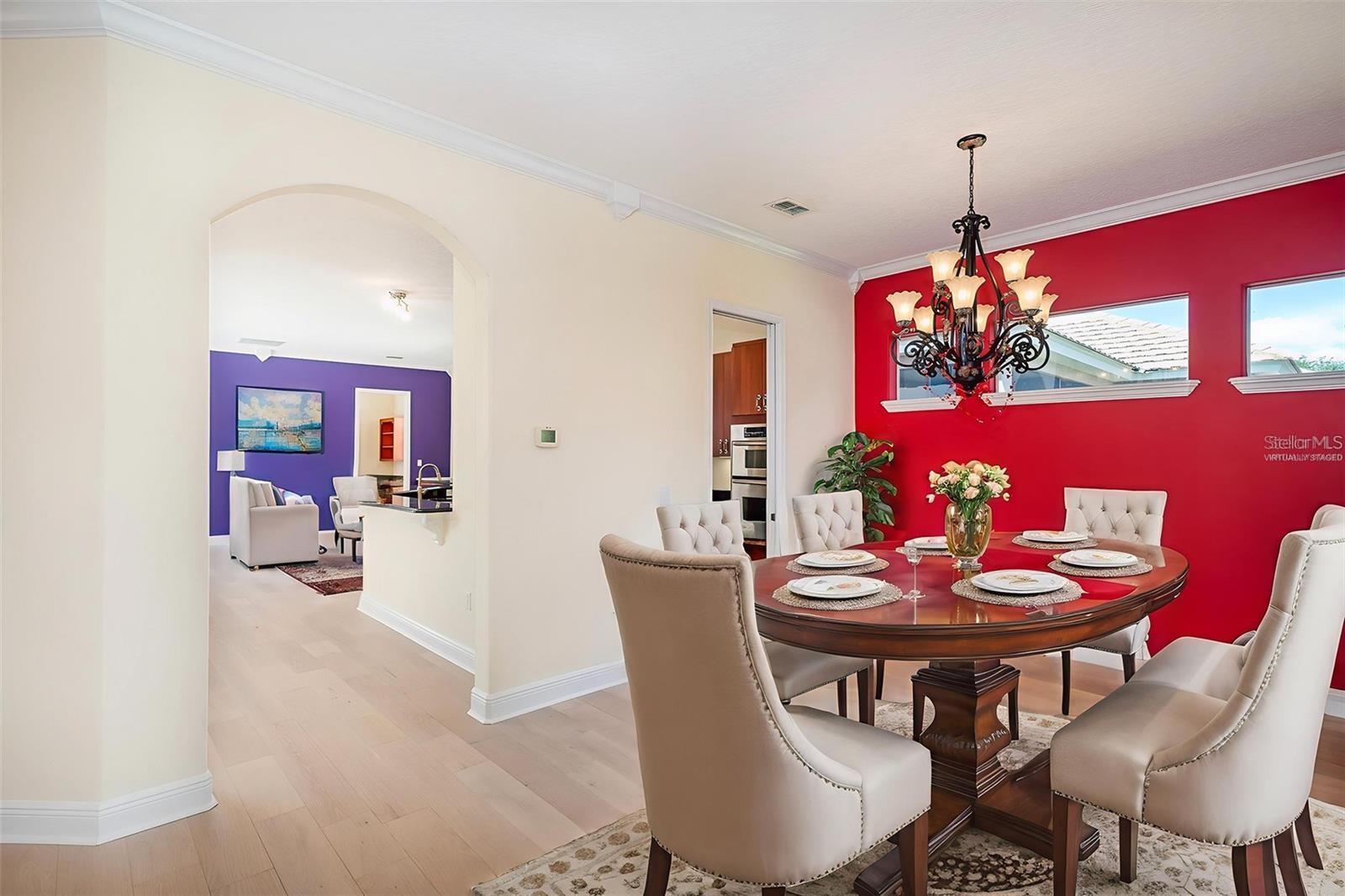 522 NEWHALL LN — photo 11