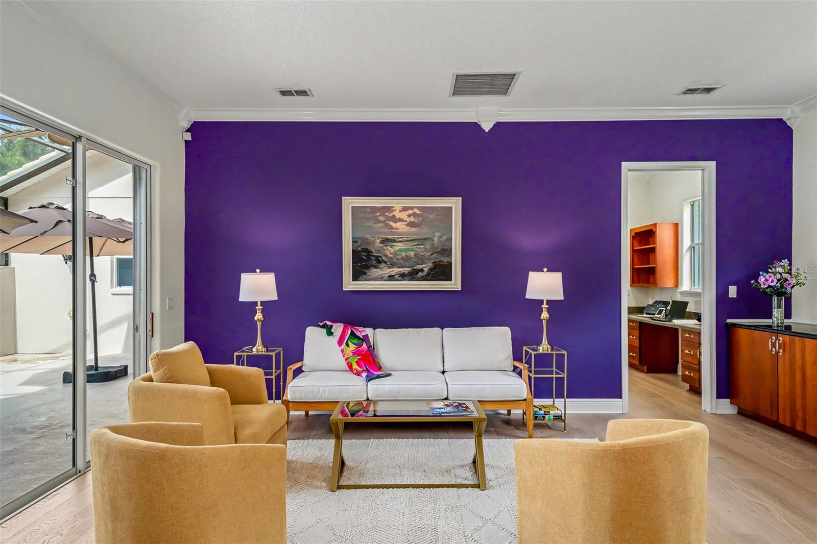 522 NEWHALL LN — photo 4
