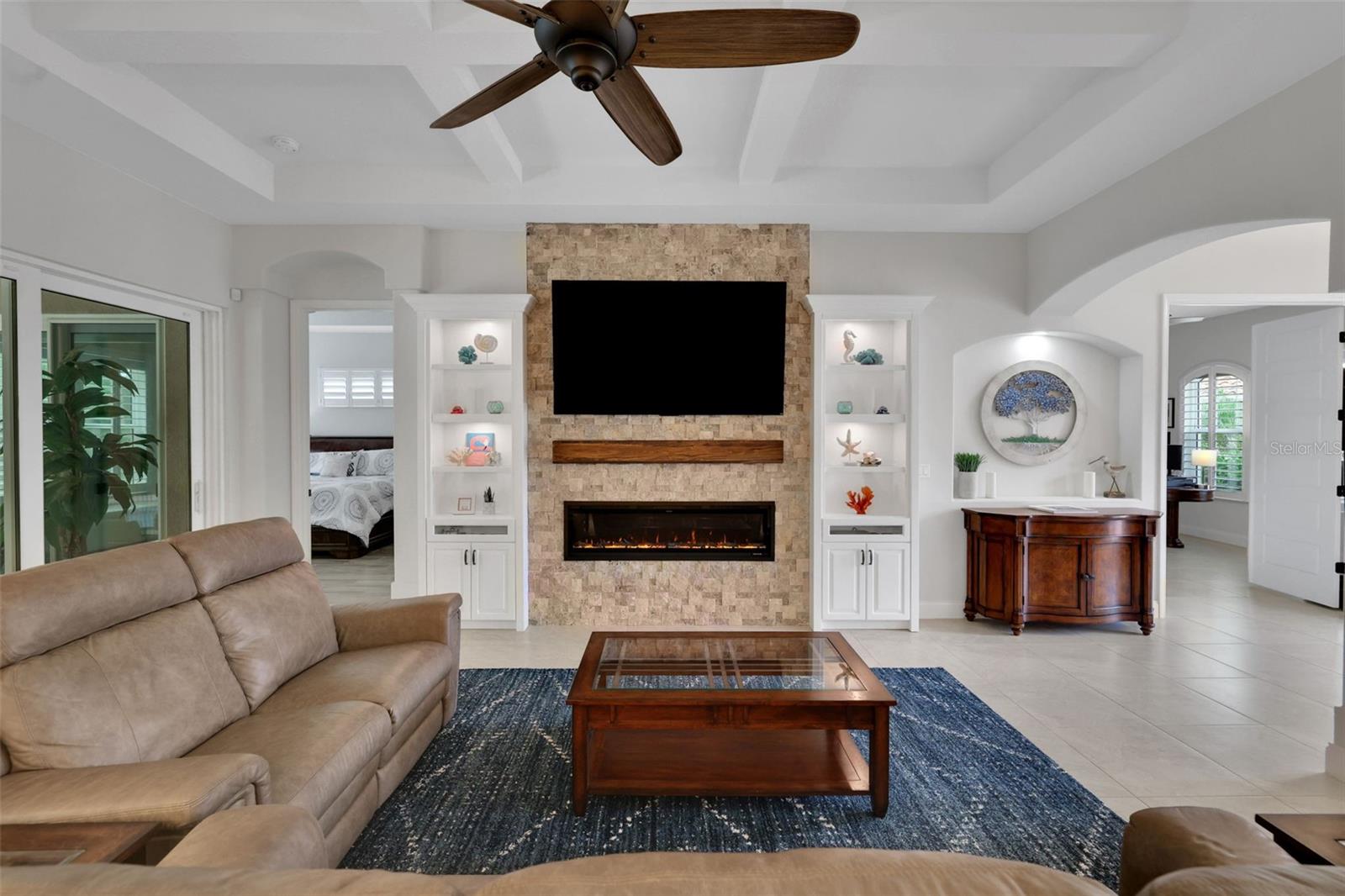 142 PORTOFINO BLVD — photo 9